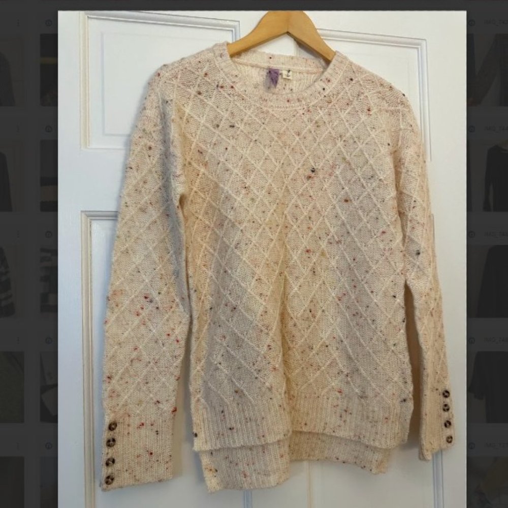 Altar'd State  Sweater Size S cream with flecks of color